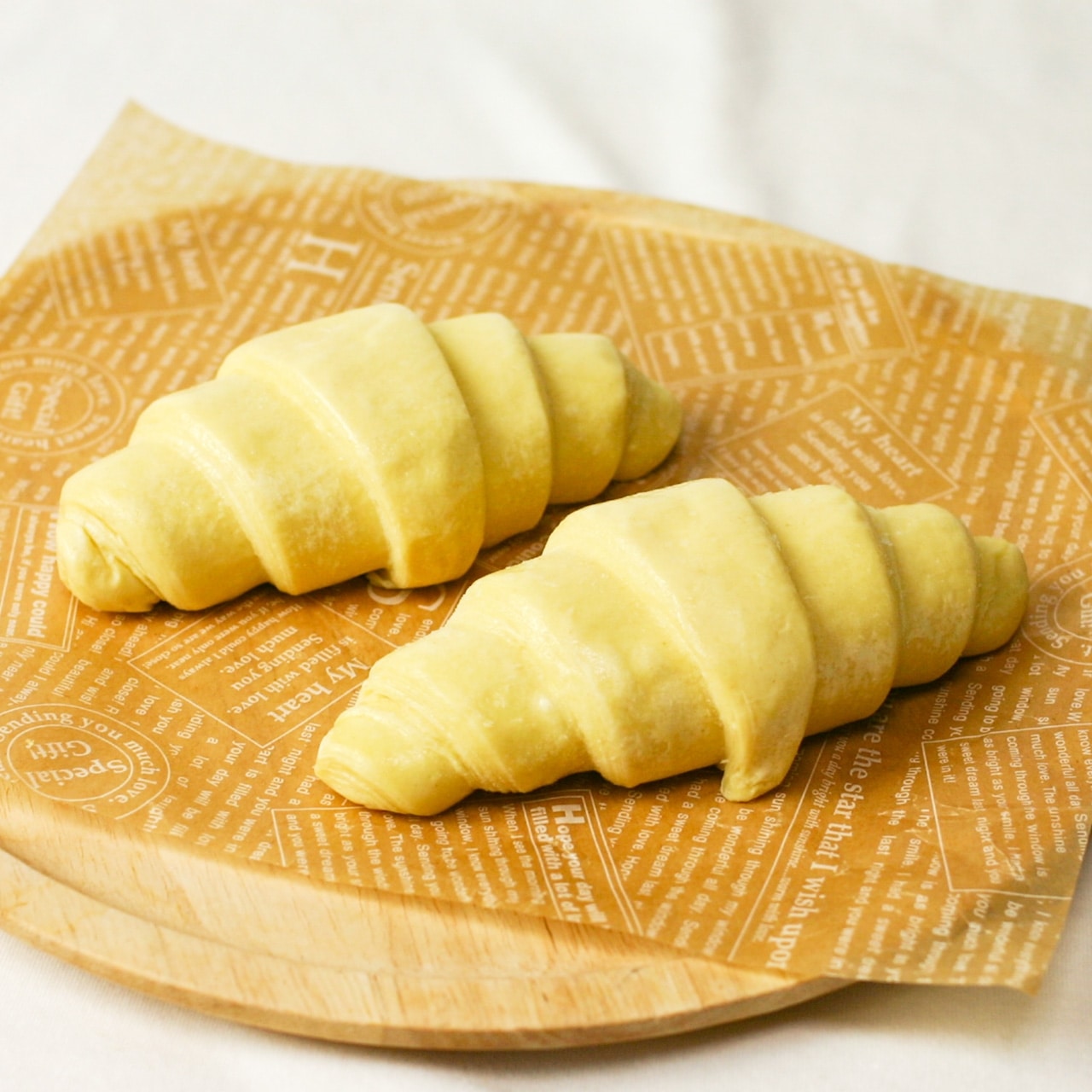 【限定入荷】 エリタ―ジュクロワッサン 3個 発酵後生地