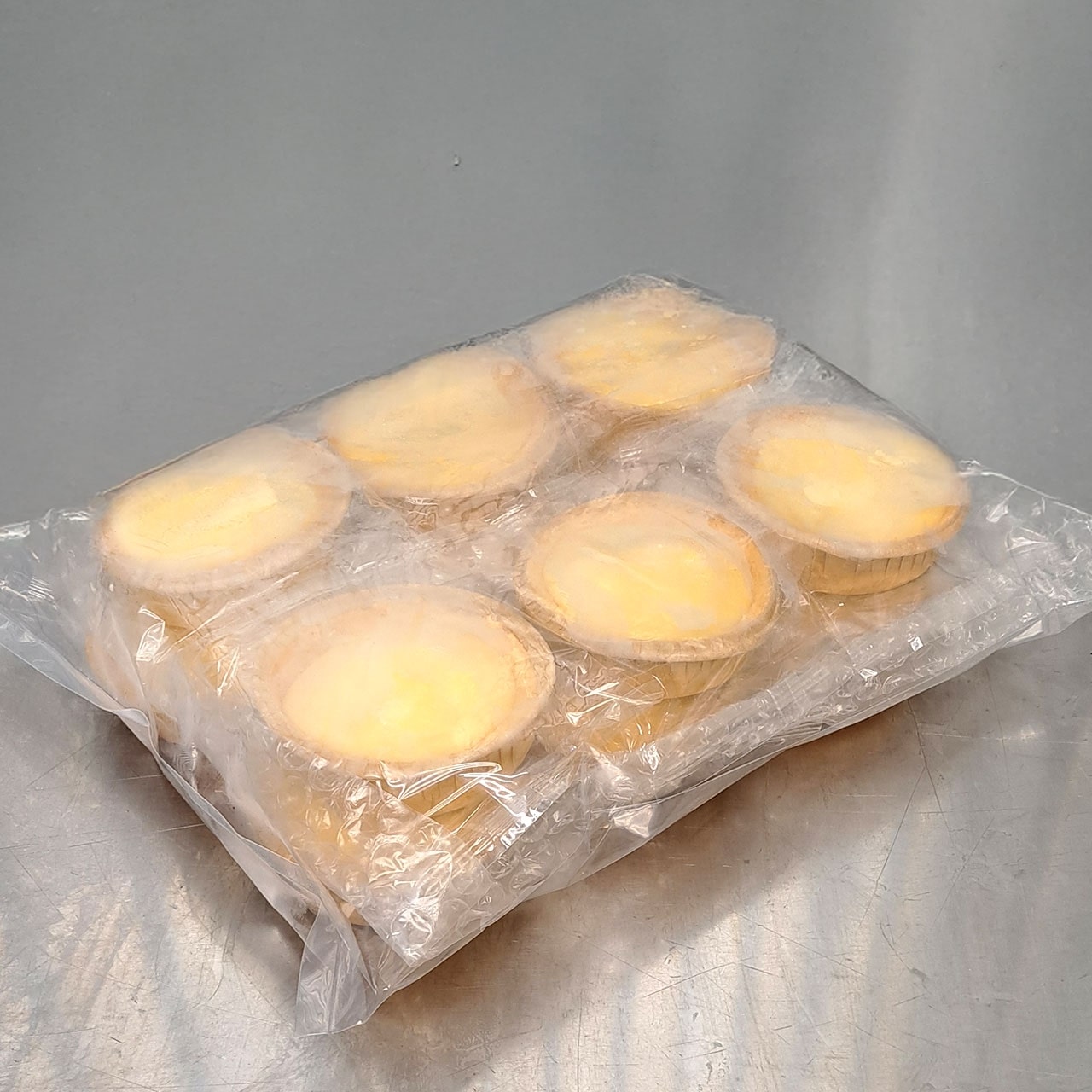 なめらかムースの甘酸っぱいレモンミニタルト 12個入り