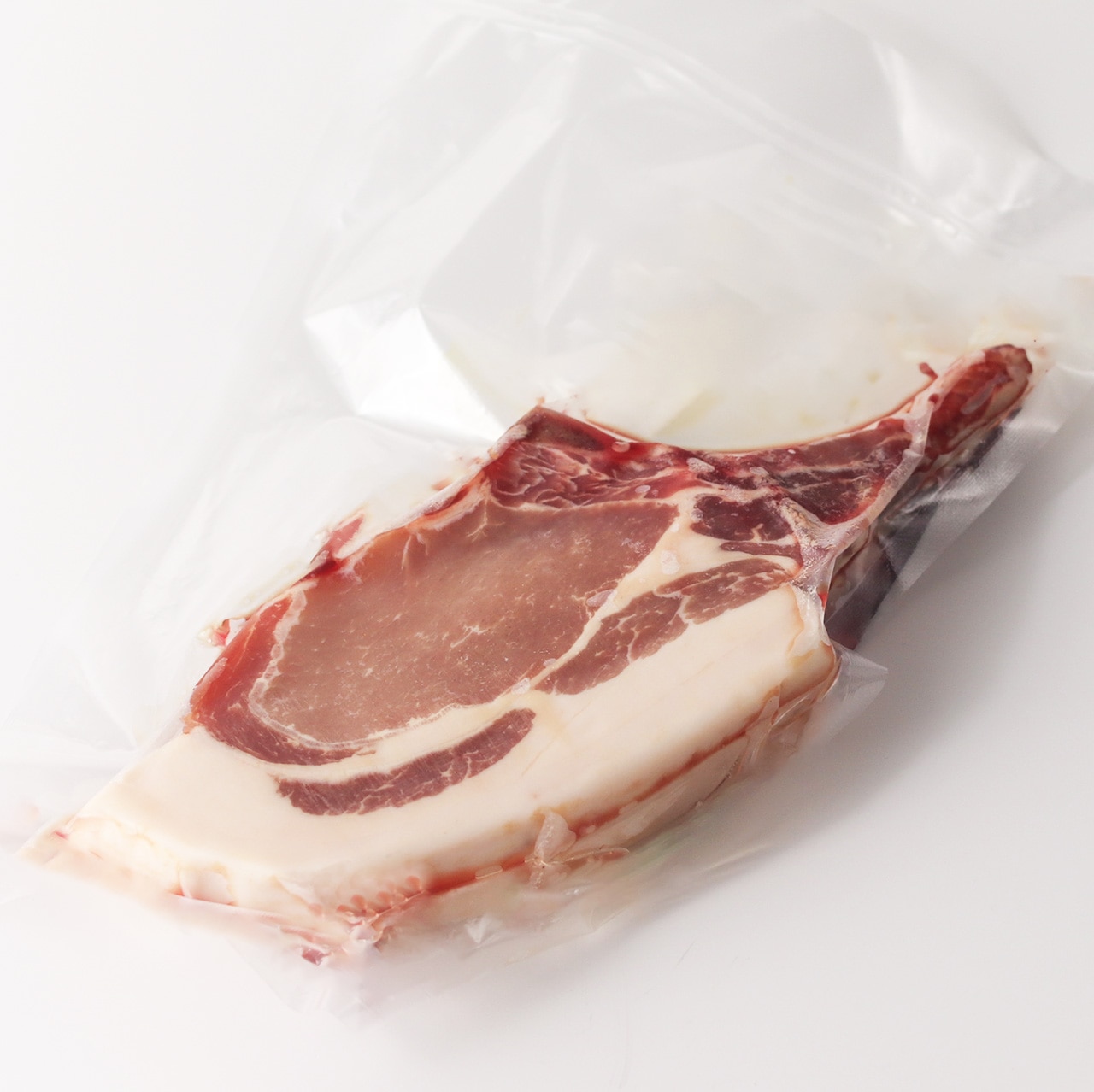 【限定入荷】350g 骨付きロース テルエルポーク ステーキカット