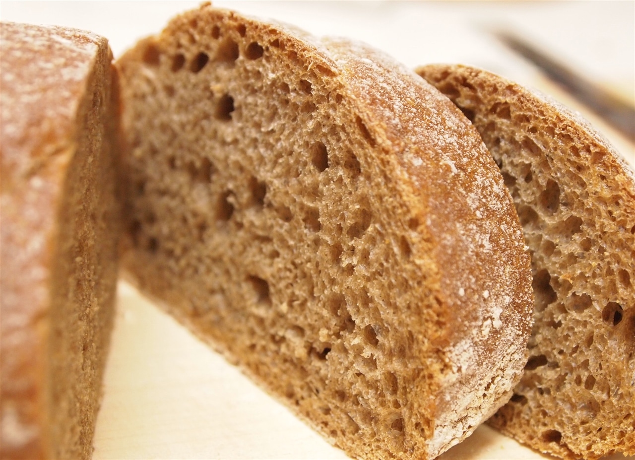 【お買得】石窯焼き風 ライ麦パン（パン・オ・セーグル）