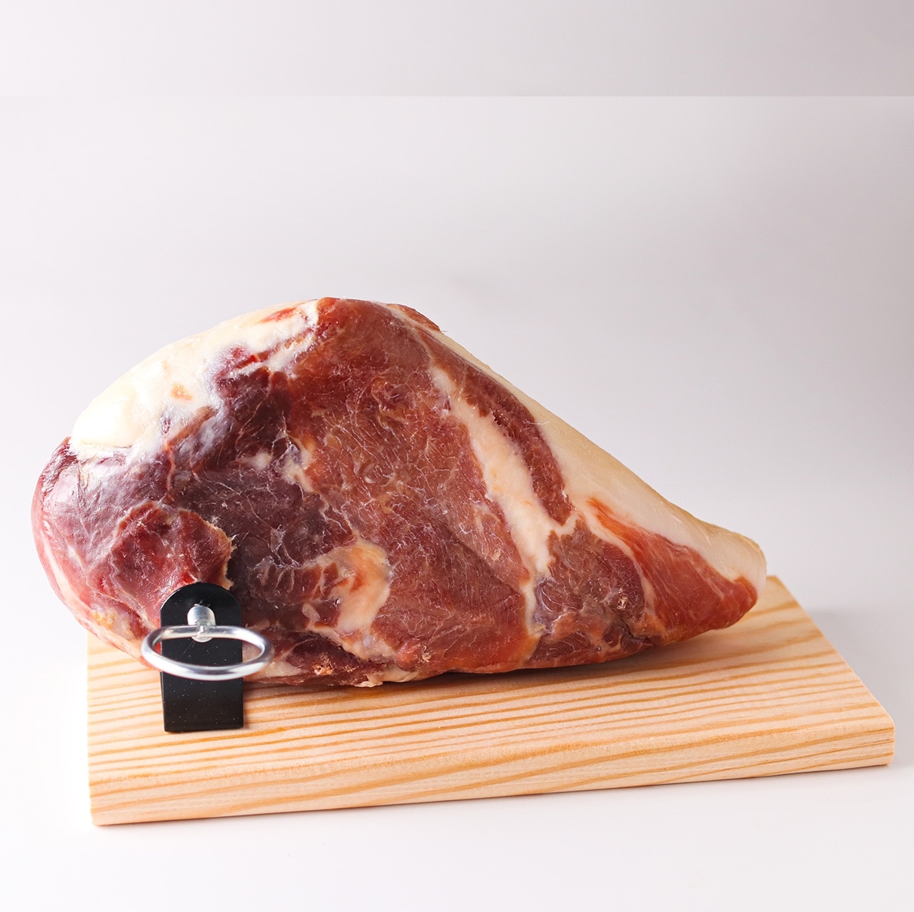 【限定入荷】切りたて熟成生ハムを堪能！ハモンセラーノ ミニ原木（ハムホルダー＆ナイフ付き）