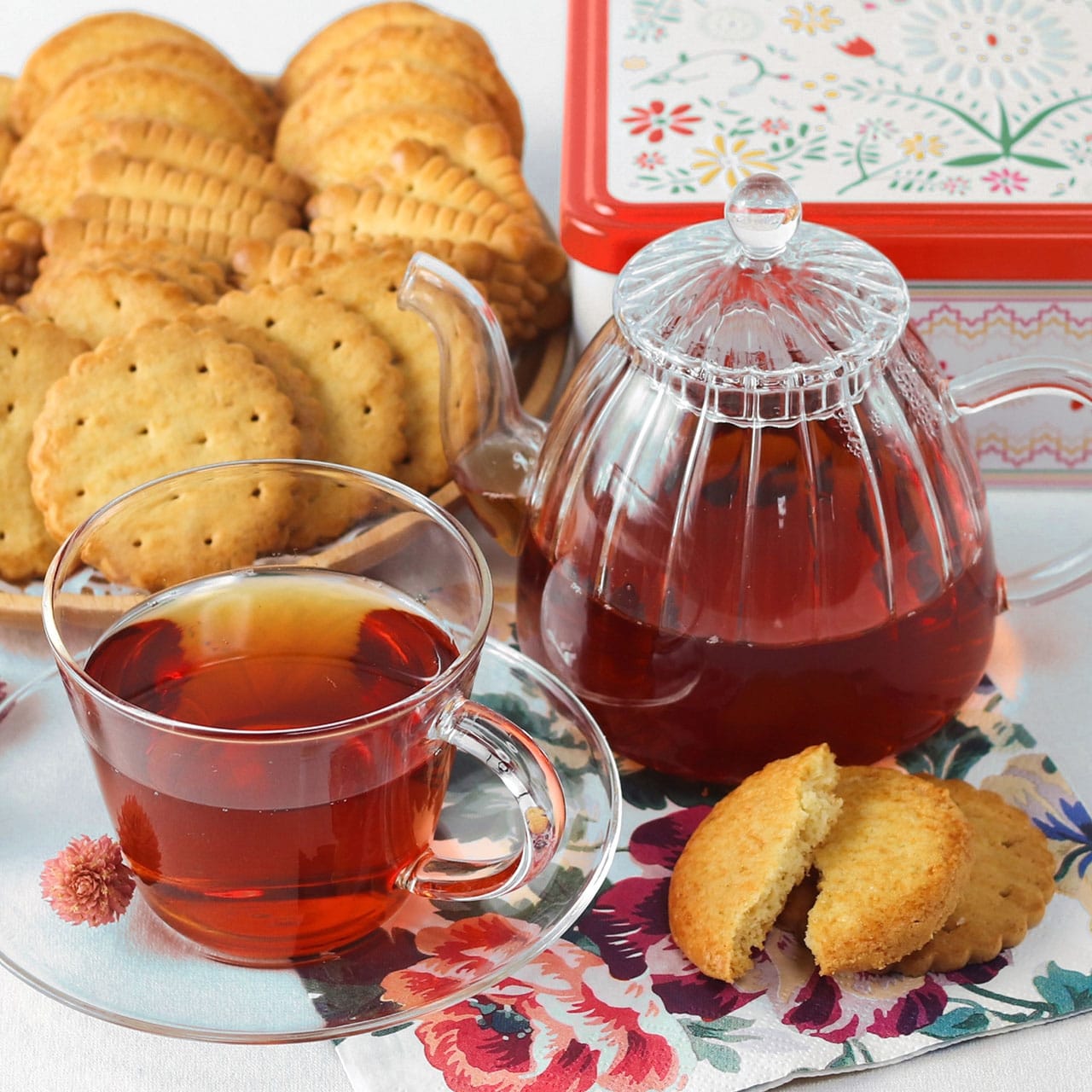 ブルターニュ産 クッキー（ガレット）3種アソート缶（レッド）