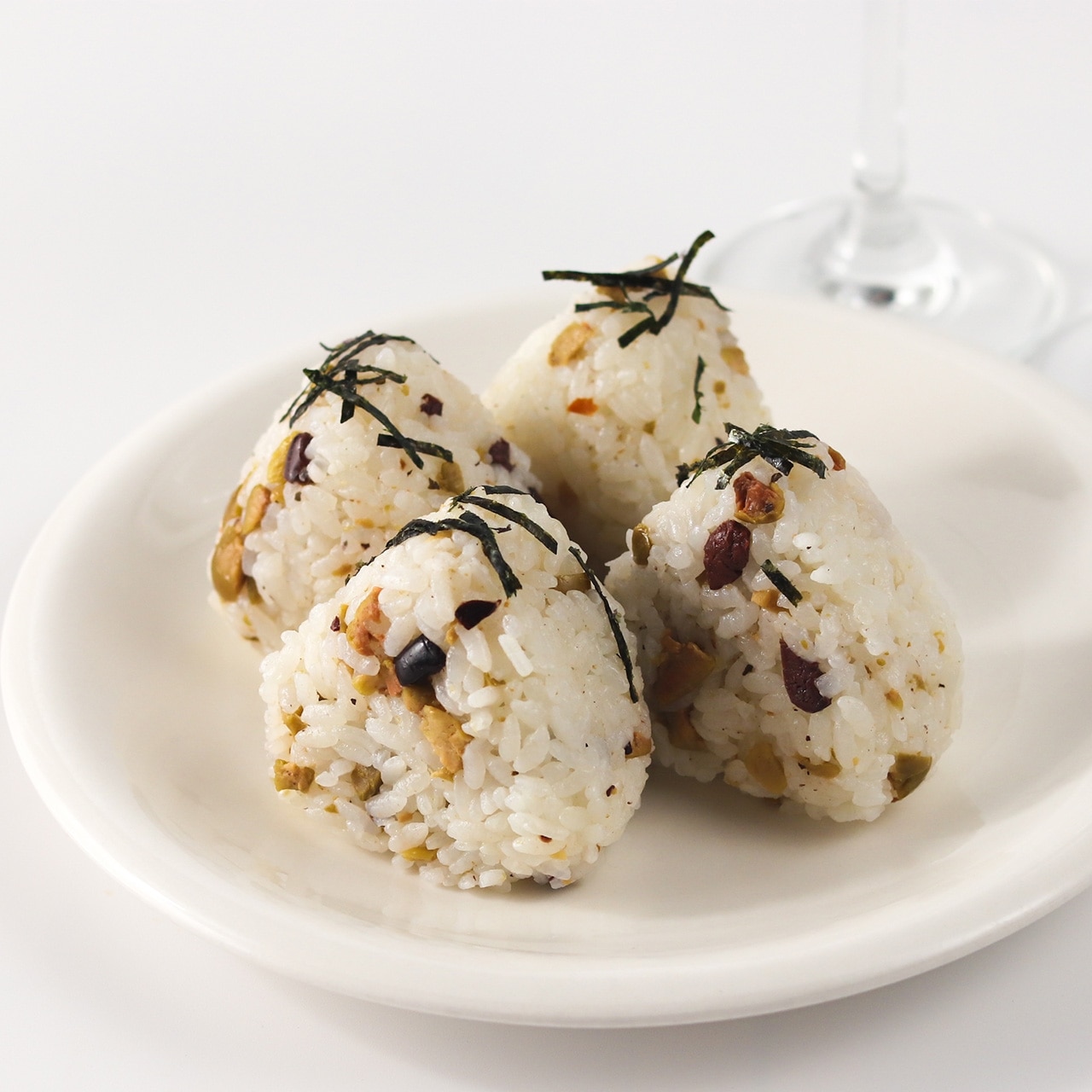 【送料込み・300個】ギリシャのオリーブ 爽やかハーブマリネ