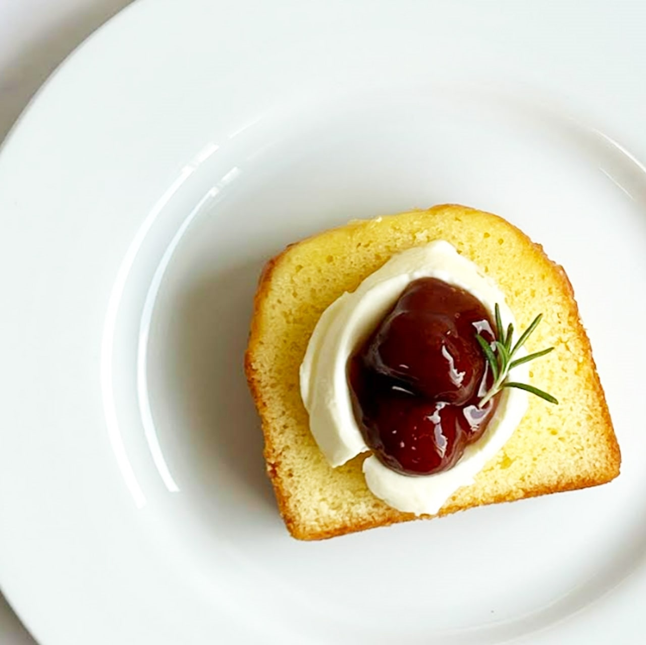 バターと卵の優しい味わい バターローフケーキ プレーン