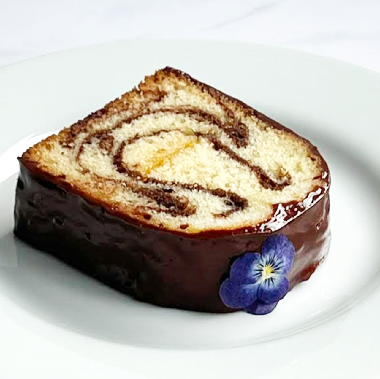 ふんわり食感のチョコマーブル ローフケーキ