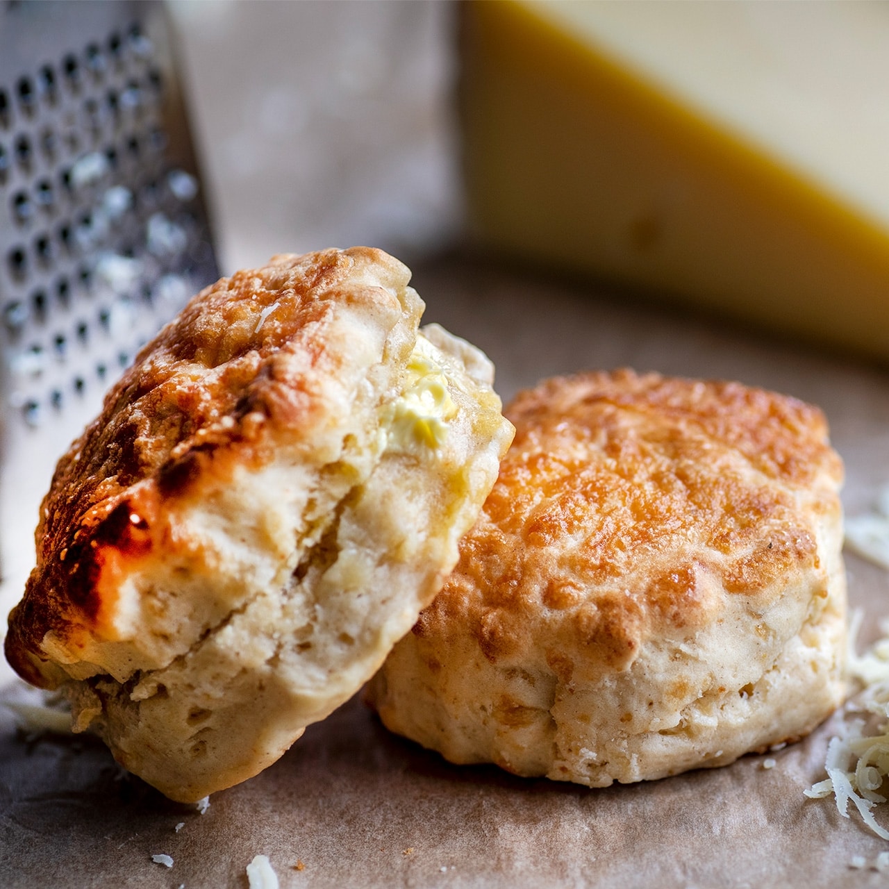 【チーズ】バタースコーン 英国伝統製法  8個