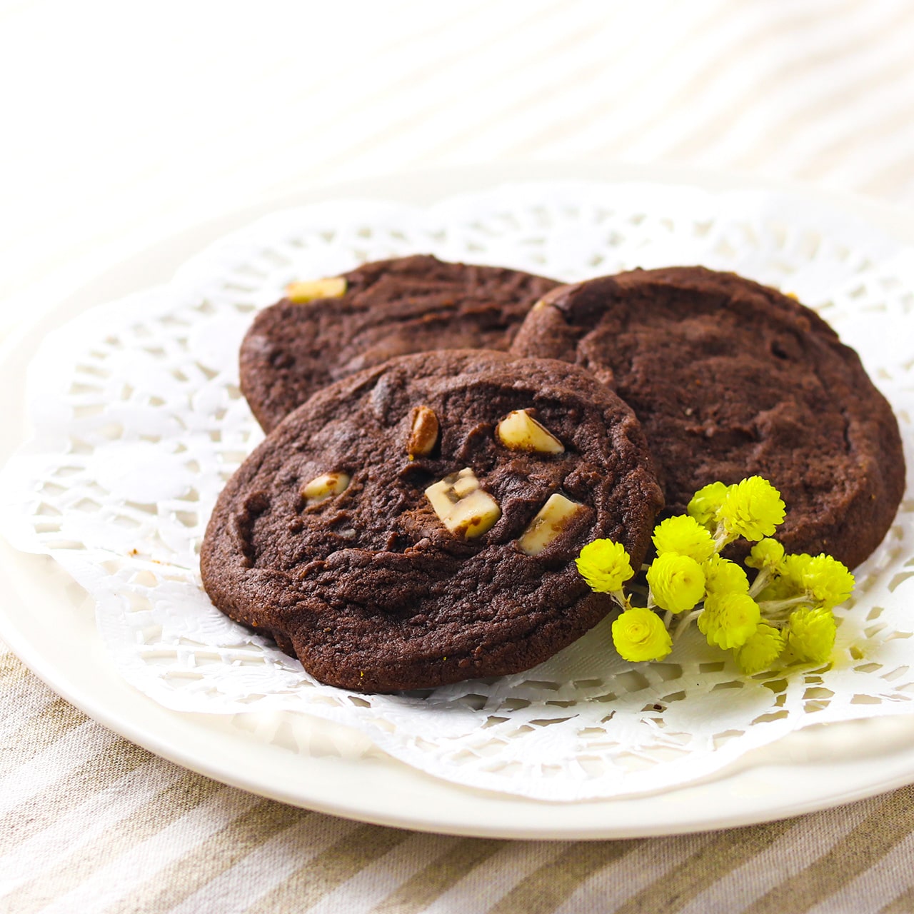 【25枚】チョコ＆ミルク 焼くだけ ソフトクッキー生地（アメリカンホームメイドタイプ）