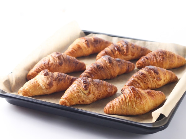 焼きたてのクロワッサン