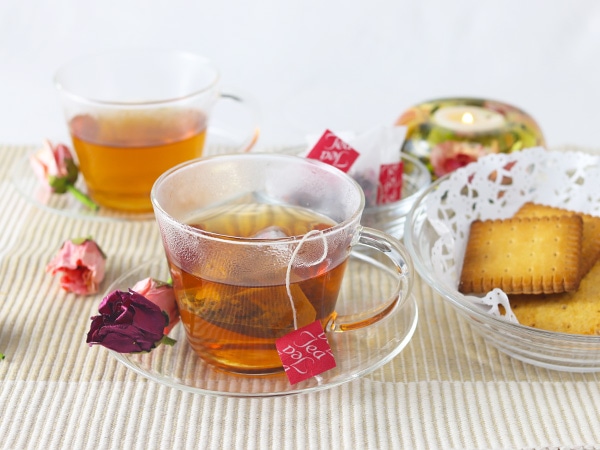 薔薇と紅茶のティーバッグ