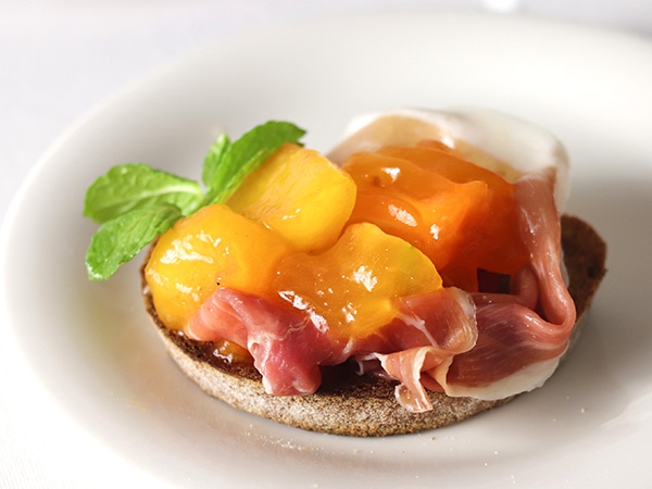 シャイアンマスカットと生ハム