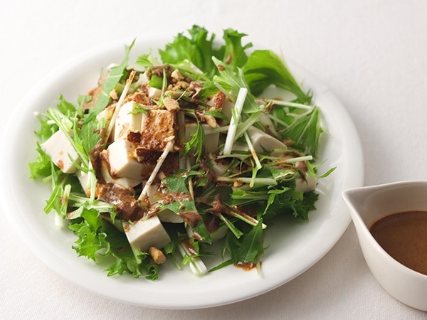 オリーブオイルとナッツバターのドレッシング