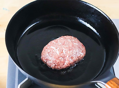 バンズにレタス