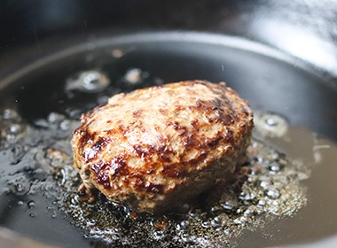 バンズにレタス