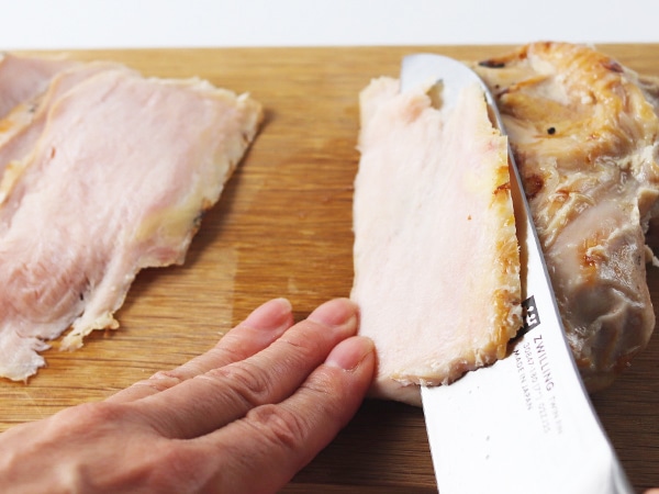 薄く削ぎ切りに