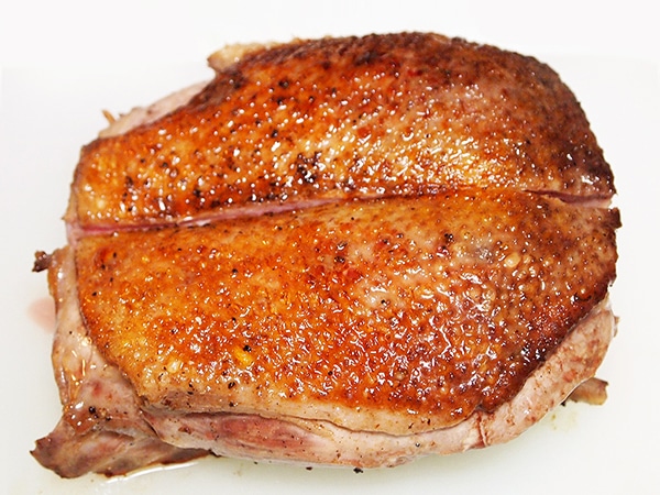 シャラン骨付きむね肉