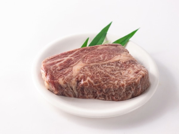 お肉