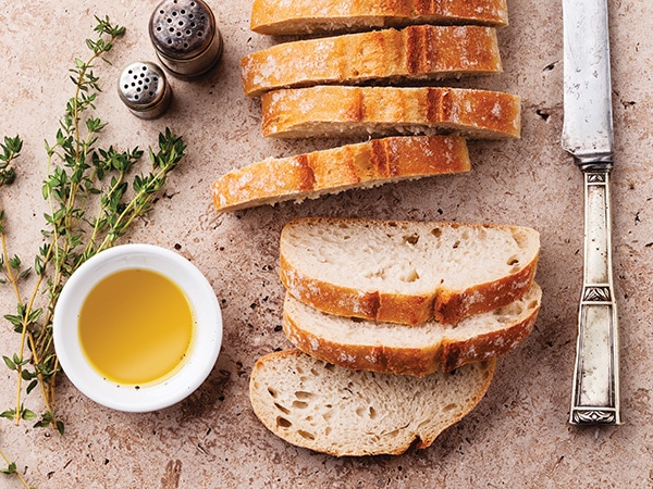 パンとオリーブオイル