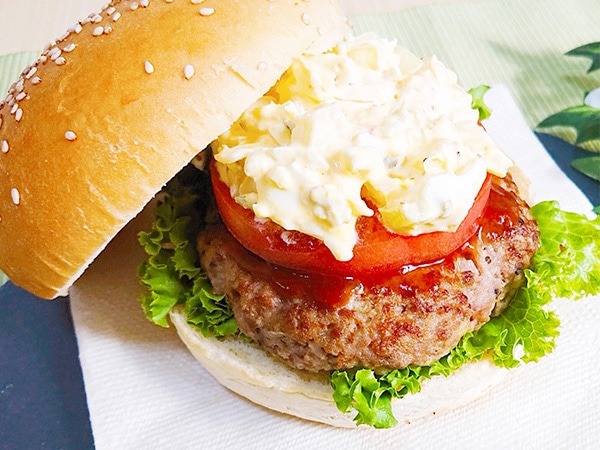 こだわりの原料で作るハンバーガー