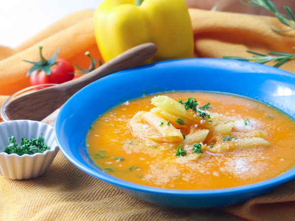 甘みの強いかぼちゃのポタージュスープ